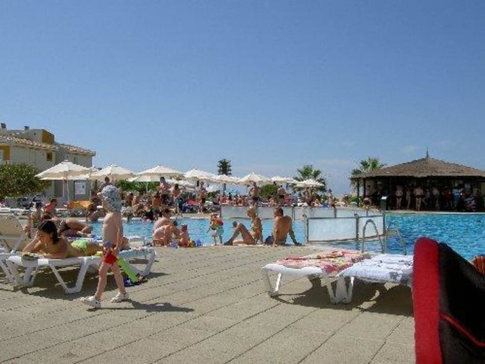 Pool oben blau punta reina