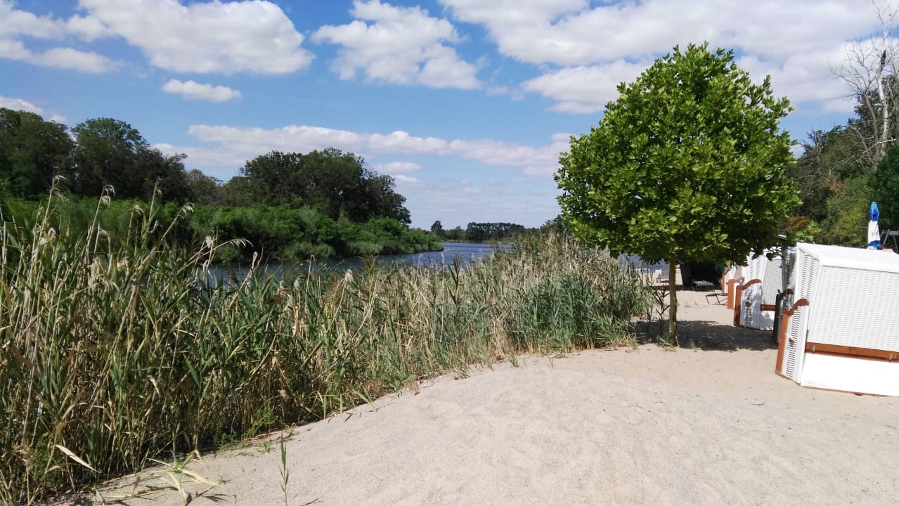 Strand Hotel Acamed Resort