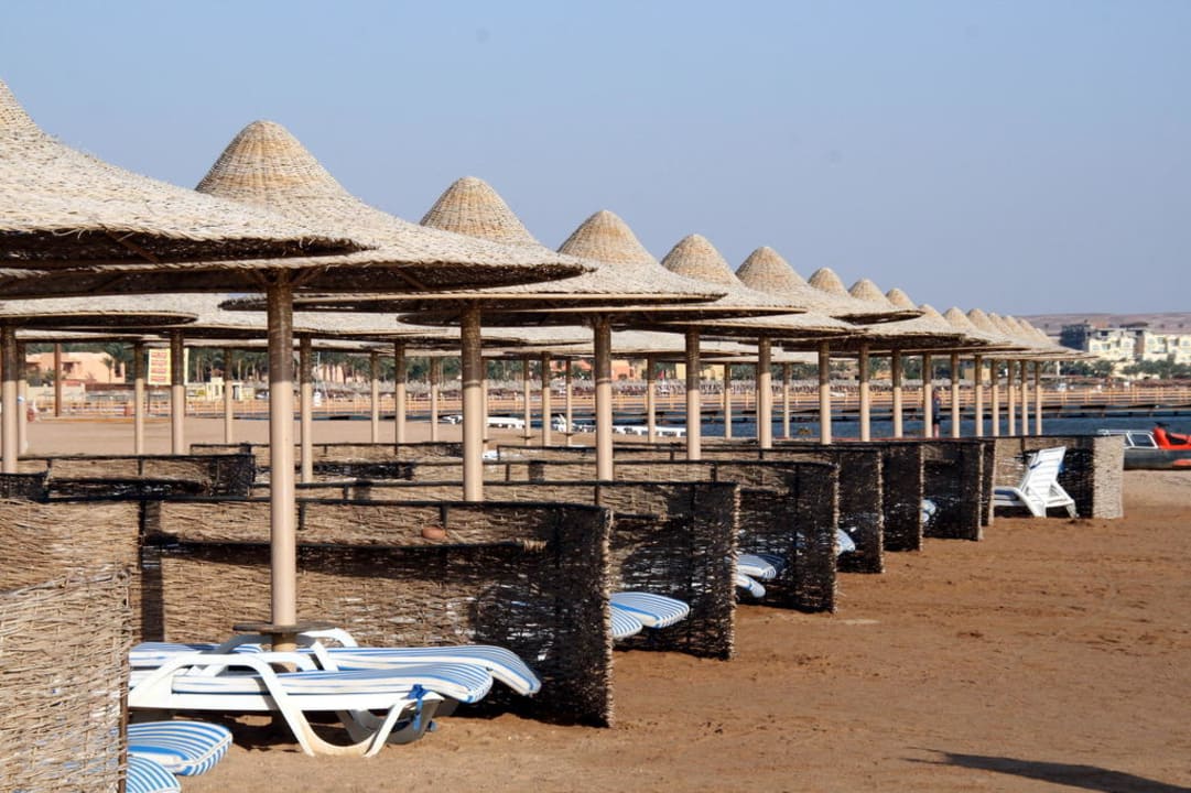 Пляж Stella Beach Resort & Spa Makadi Bay