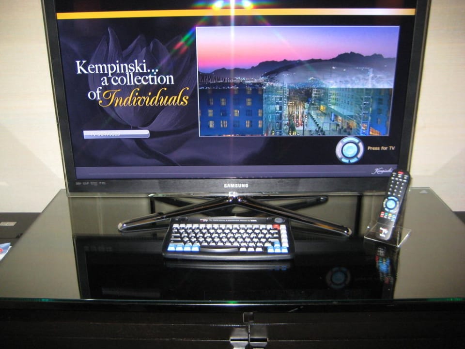 TV mit Musik und Internet  Siam Kempinski Hotel Bangkok