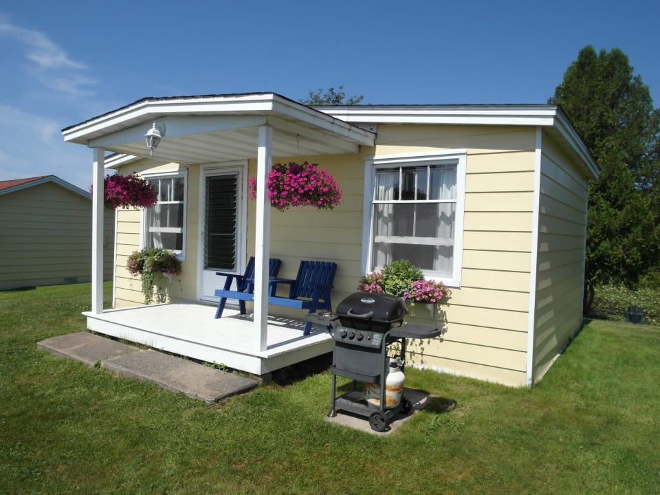 Lily pond Cottage/ Wohnbereich Atlantic View Motel & Cottages