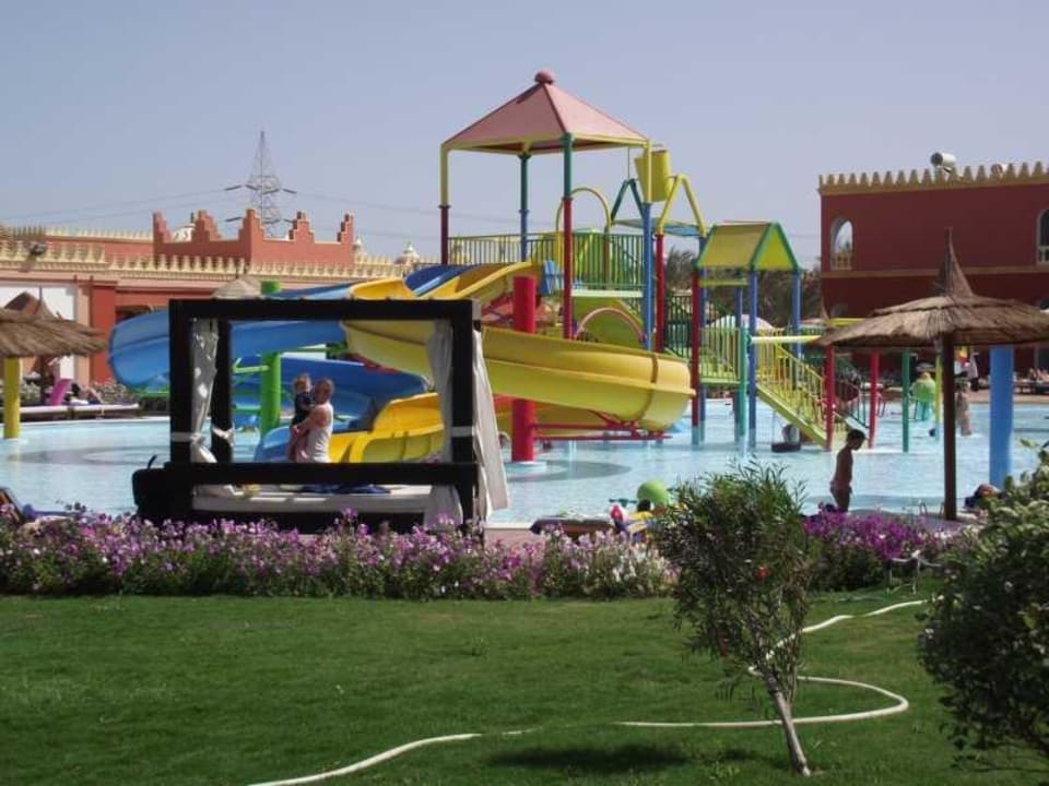 Hochliegen ,sehr bequem Pickalbatros Alf Leila Wa Leila Resort - Neverland Hurghada