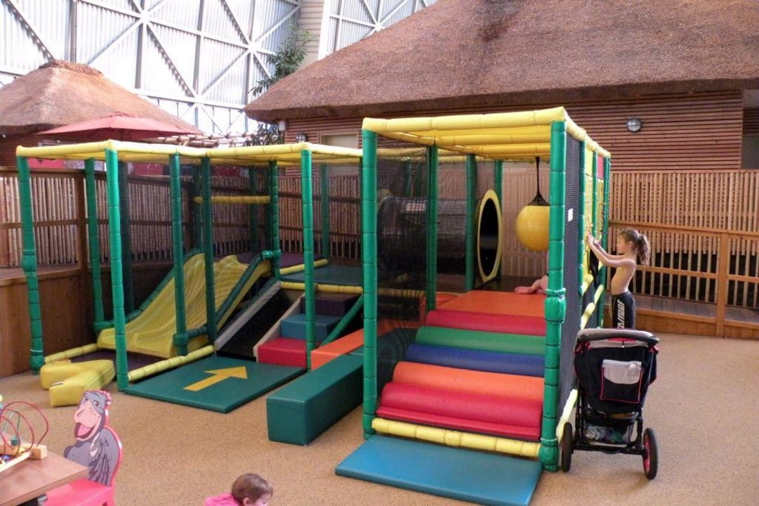 Hüpfburg für die kleinen Kinder Tropical Islands Resort