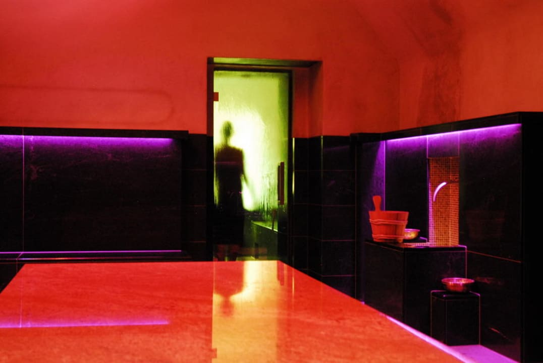 Dampfbad & Haman Hotel Saratz