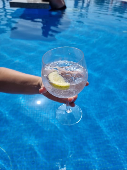 Pool Hotel Riu Palace Santa Maria