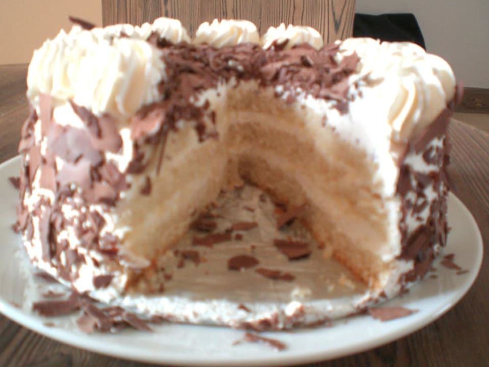 Wenn man Geburtstag hat bekommt man eine Torte  Radisson Blu Resort, El Quseir