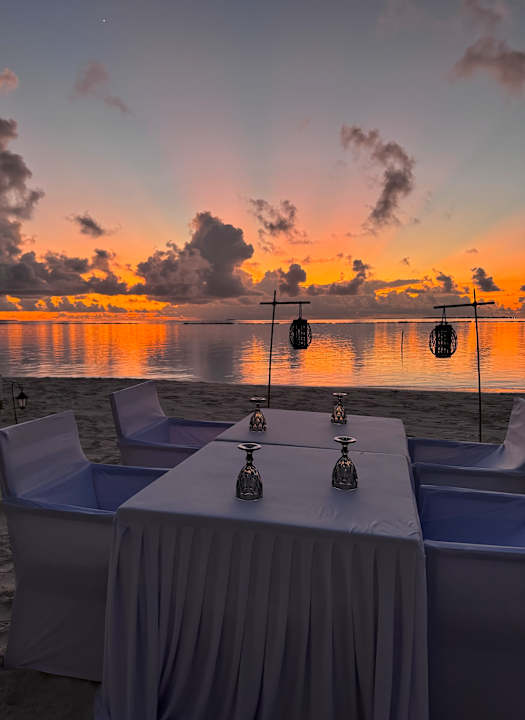 Pool Sun Siyam Iru Fushi