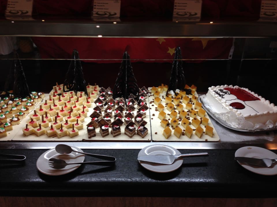 Täglich große Auswahl an Leckerein Grand Palladium Punta Cana Resort & Spa