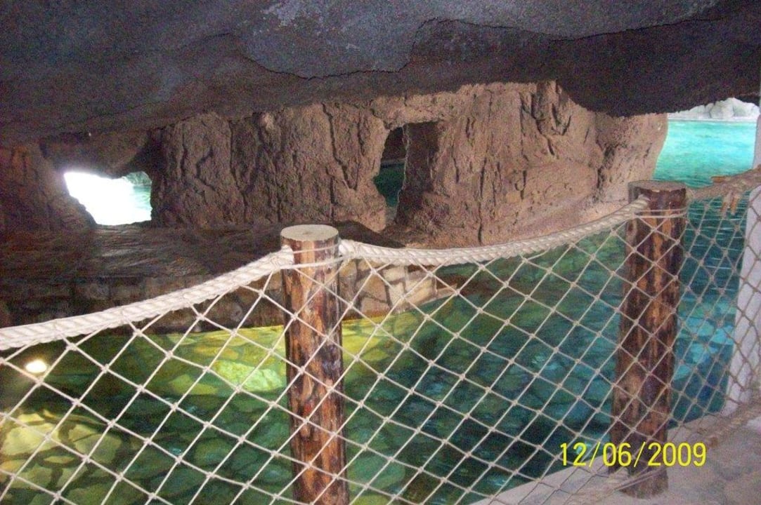 Amazon Water World Club Grand Side