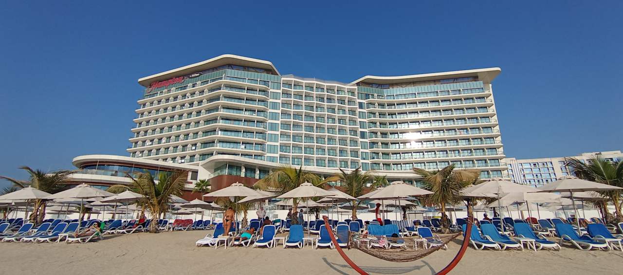 Strand Hampton by Hilton Marjan Island