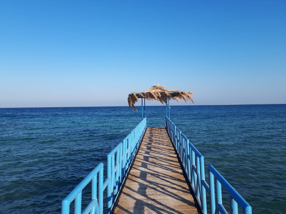Strand Menaville Safaga