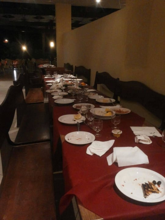 Restaurant um 21.00 Uhr Falkensteiner Club Funimation Garden Calabria