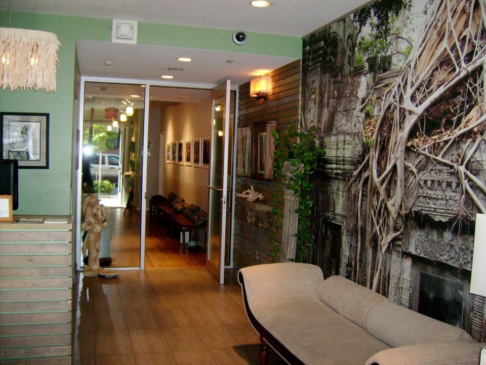 Eingangsbereich Hotel Sanctuary Guest Suites