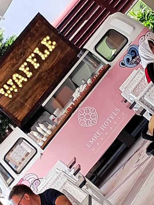 Gastro Emre Beach & Emre Hotel