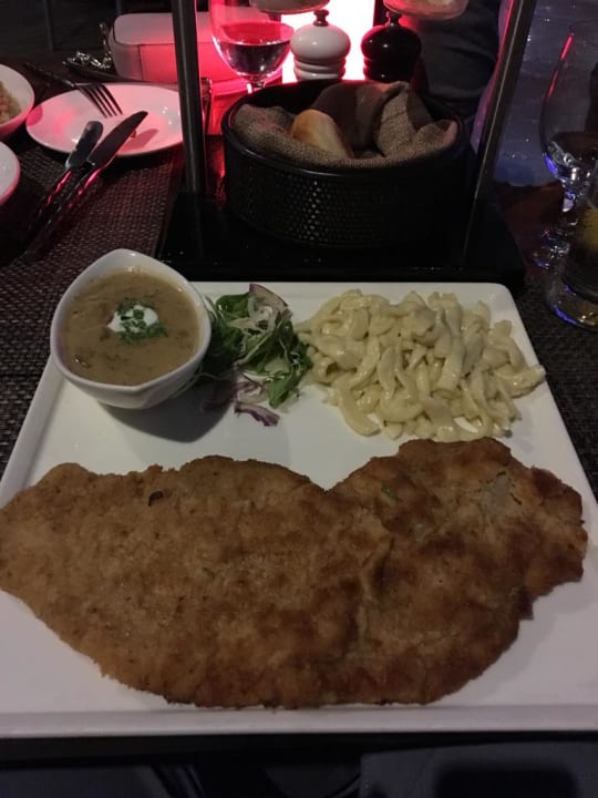 Gastro Beach Rotana