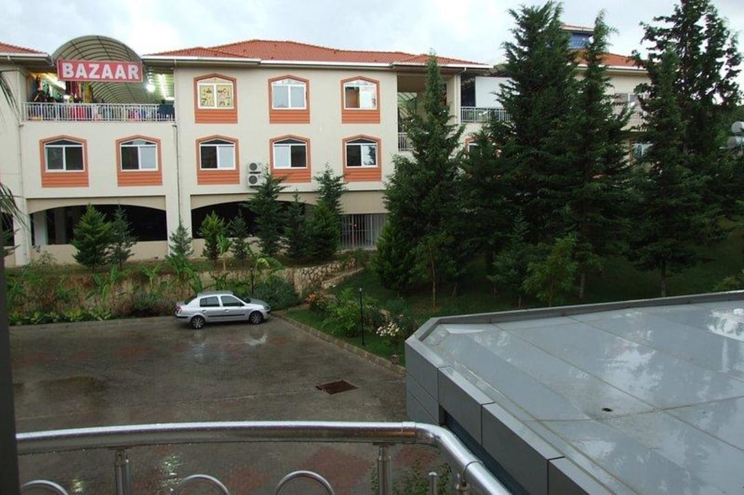 Blick vom Balkon FUN&SUN Smart Hane Sun Hotel