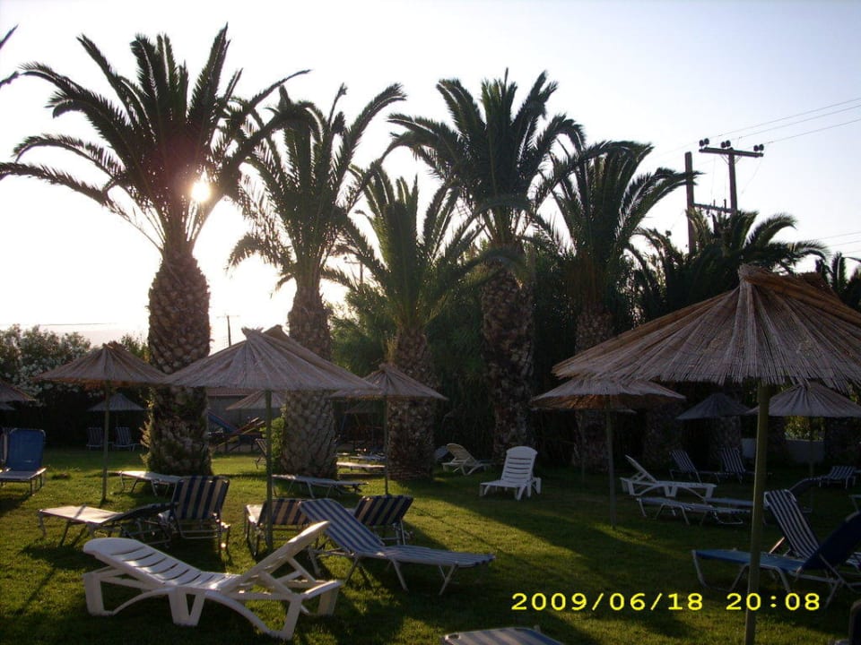 Liegewiese Marilena Hotel