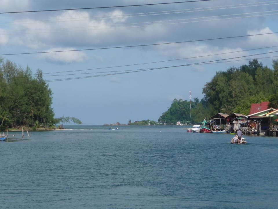Blick vom Restaurant auf Klong Aana Resort