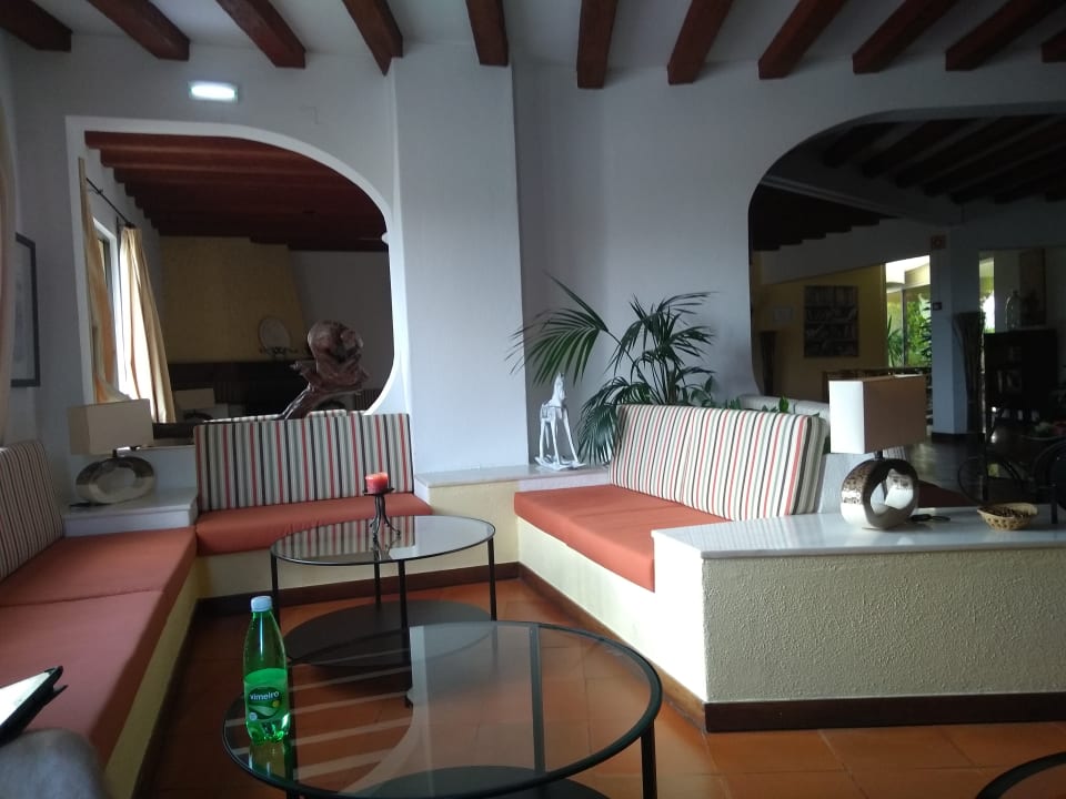 Lobby Praia da Lota Resort - Hotel