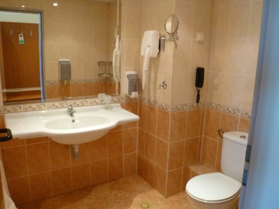 Großes Badezimmer Hotel Bilyana Beach