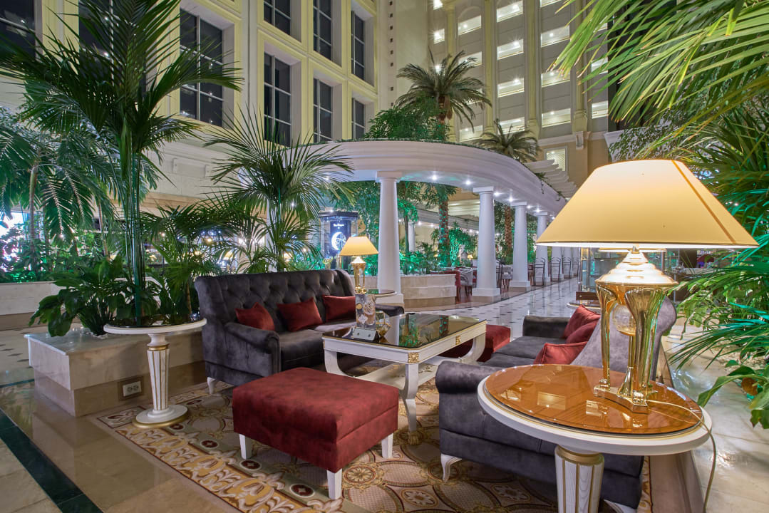 Lobby Rixos President Astana