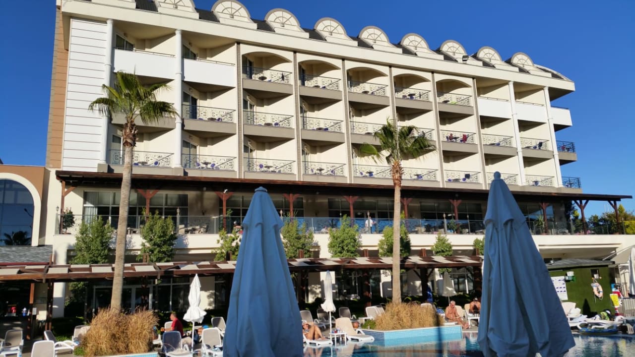 Außenansicht Mary Hotel Side