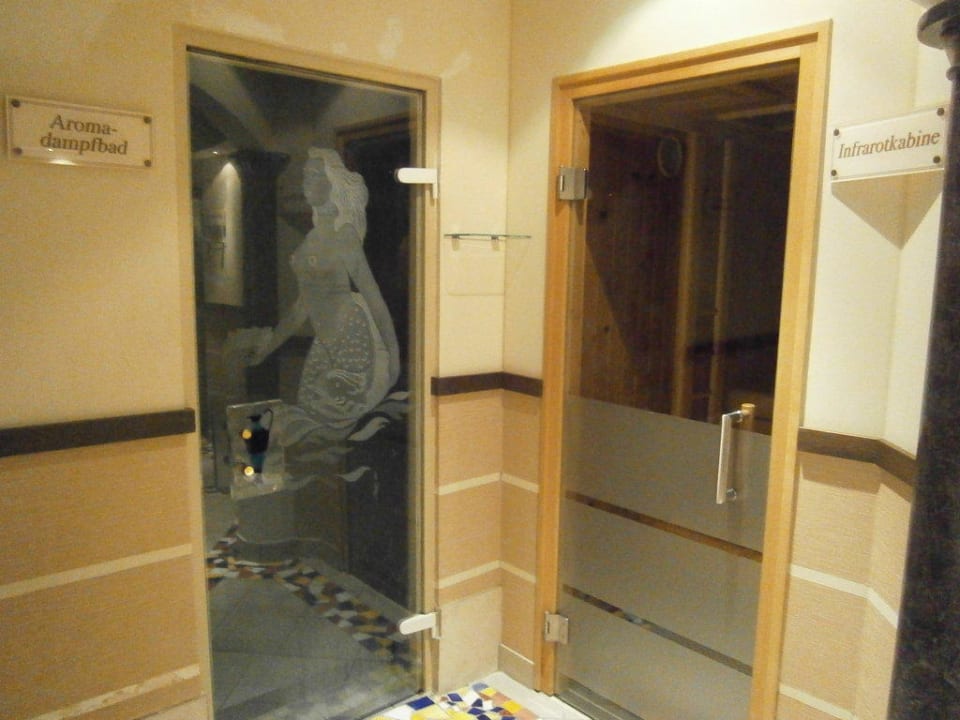 Aromadampfbad und Infrarotkabine Alpina Alpendorf