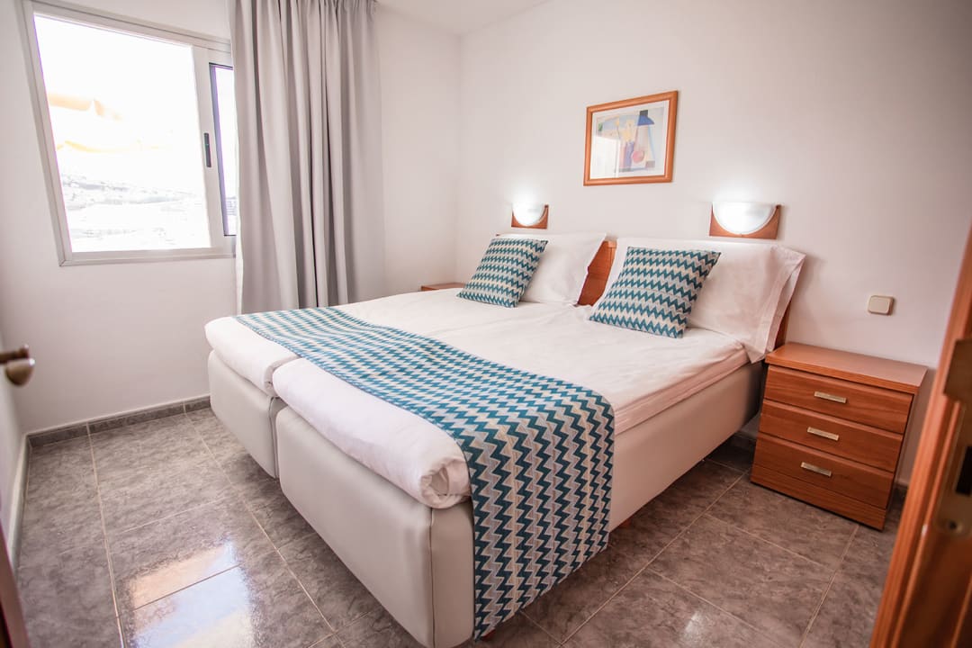 Zimmer Servatur Montebello Apartments