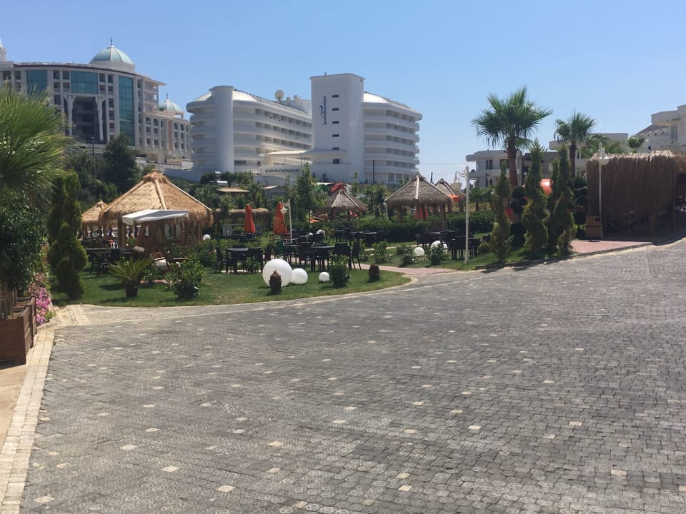 Gartenanlage Oz Hotels Sui Resort