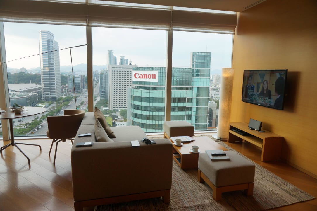 Separate Living Room Hotel Park Hyatt Seoul