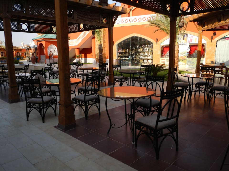Innenbereich Restaurant Pickalbatros Alf Leila Wa Leila Resort - Neverland Hurghada