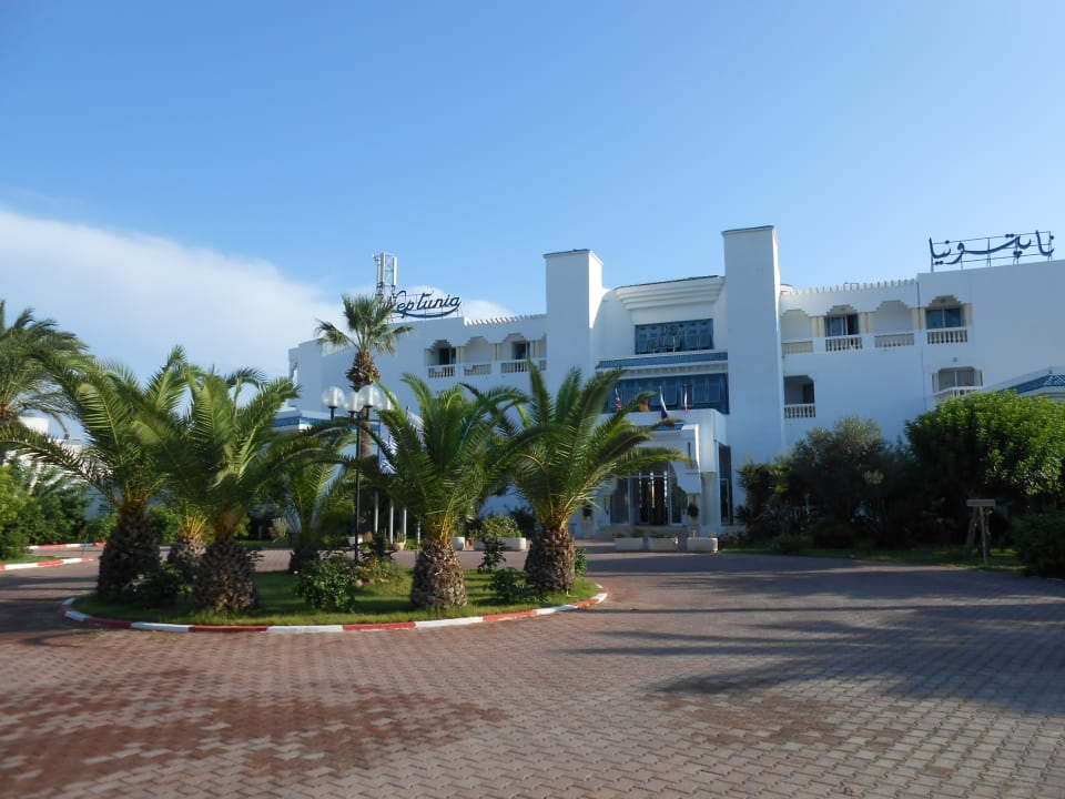 Außenansicht Hotel Neptunia Skanes