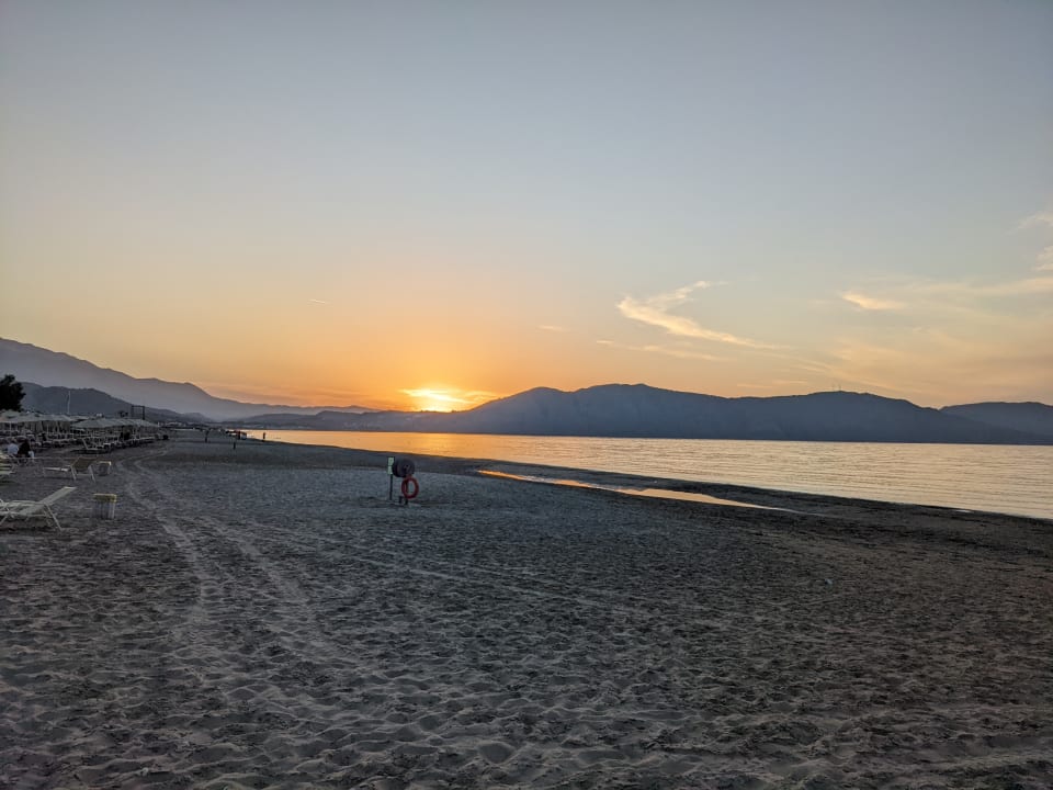 Strand HARPIN Happy Days Beach Hotel