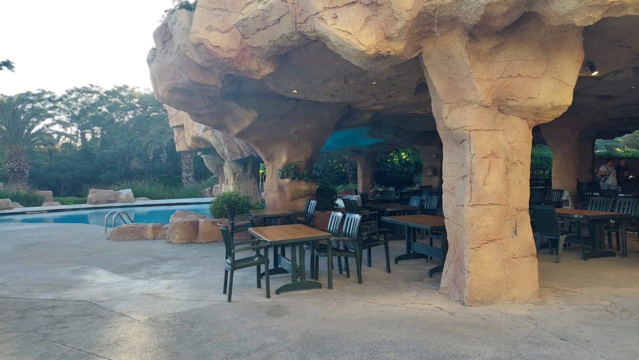 Gastro Sunrise Resort Hotel