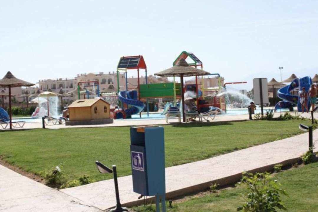 Garten Tirana Aqua Park Resort
