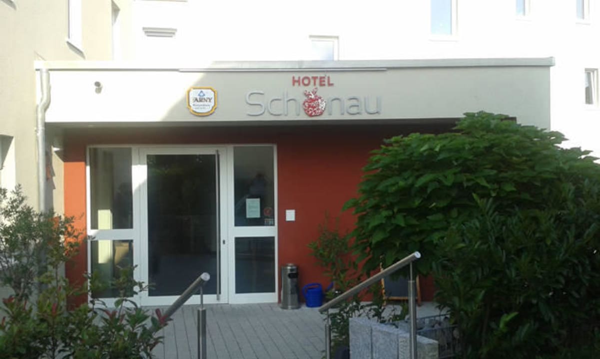 Nur mit Scheckkarte Eintritt möglich Hotel Schönau