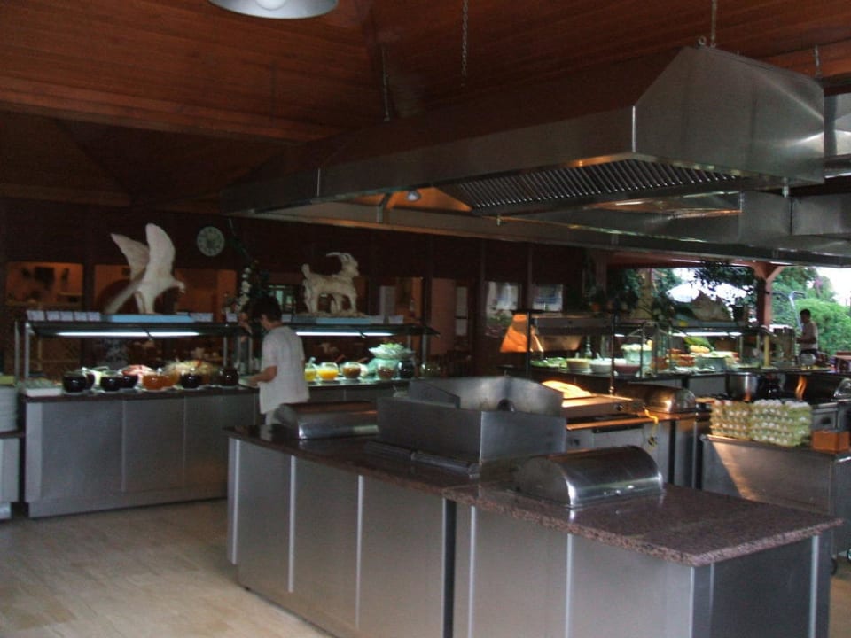 Morgens am Büffet Labranda Alantur Resort