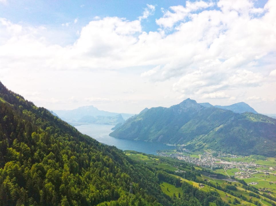 Ausblick auf den Vierwaldstättersee  Wellness Hotel Stoos