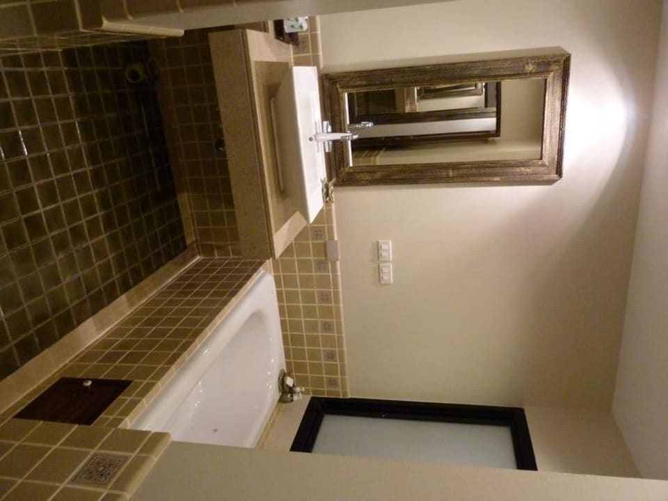 Bad im Gardenwing Neubau The Fair House Beach Resort