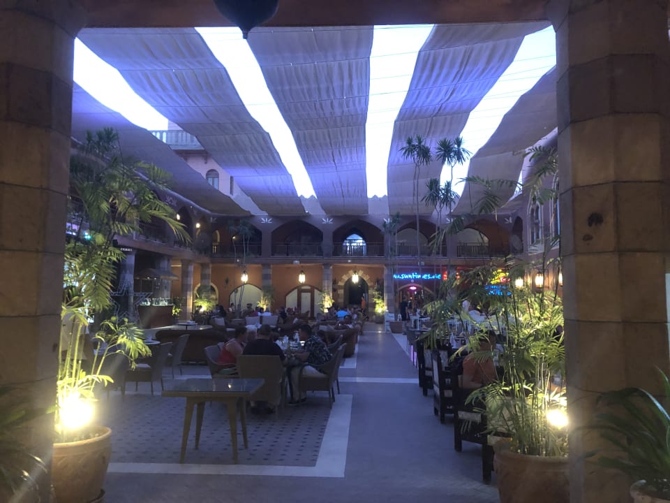 Gastro Grand Waterworld Makadi