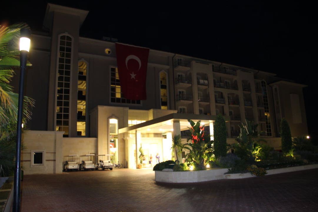 Eingang Sunis Elita Beach Resort & Spa