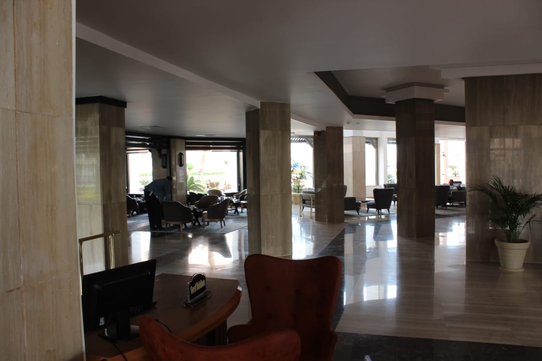 Lobby Beach Albatros Resort