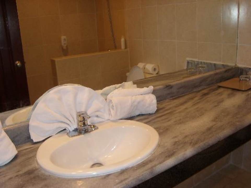 Auch das Bad entspricht 4 Sternen BelleVue Dominican Bay