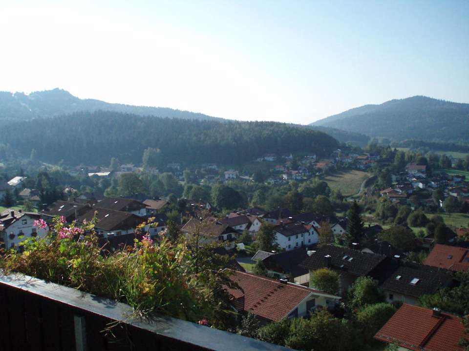 Aussicht auf Bodenmais vom Chalet aus Montara Suites Bodenmais