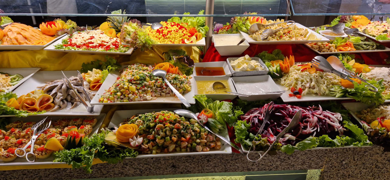 Gastro Hotel Riu Karamboa