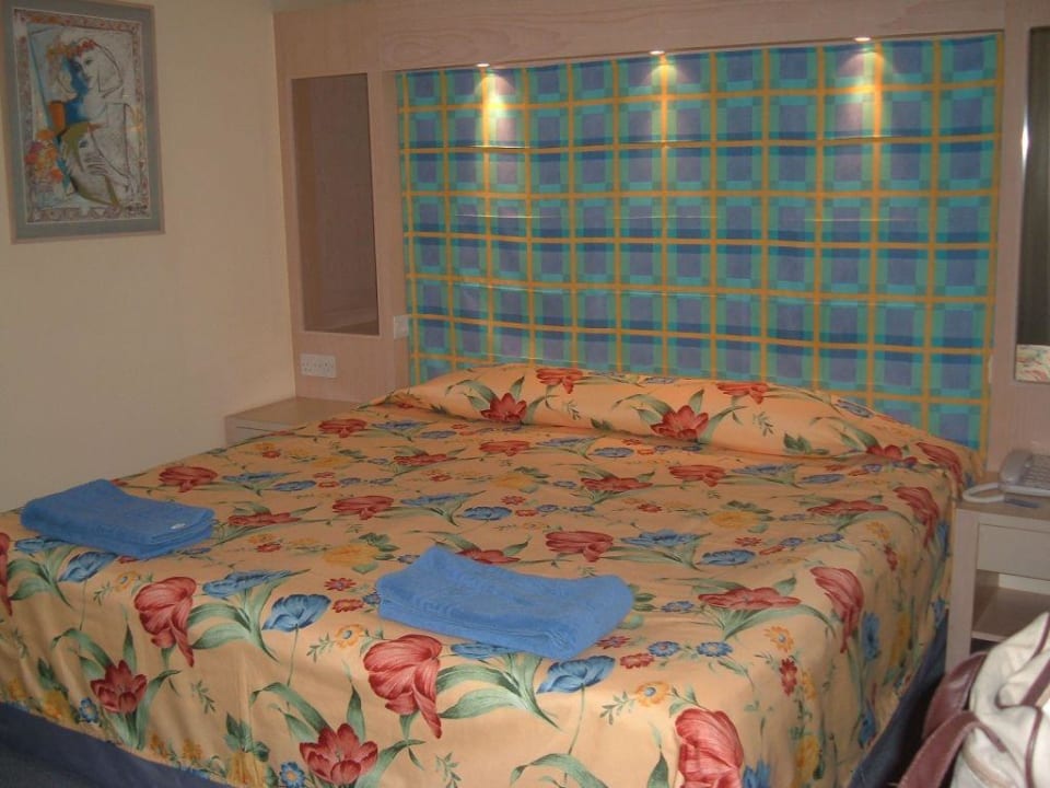 Zimmer ROBINSON CYPRUS