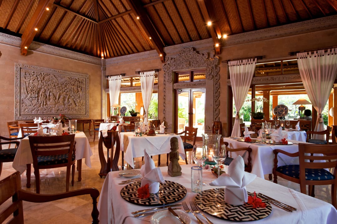 Dewi Ramona Restaurant  Hotel Matahari Beach Resort & Spa