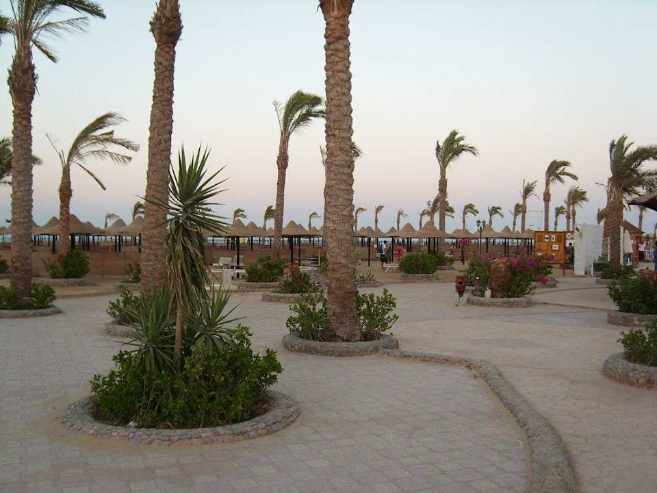 Hier entlang geht es zum Strand Riviera Aqua Park Resort