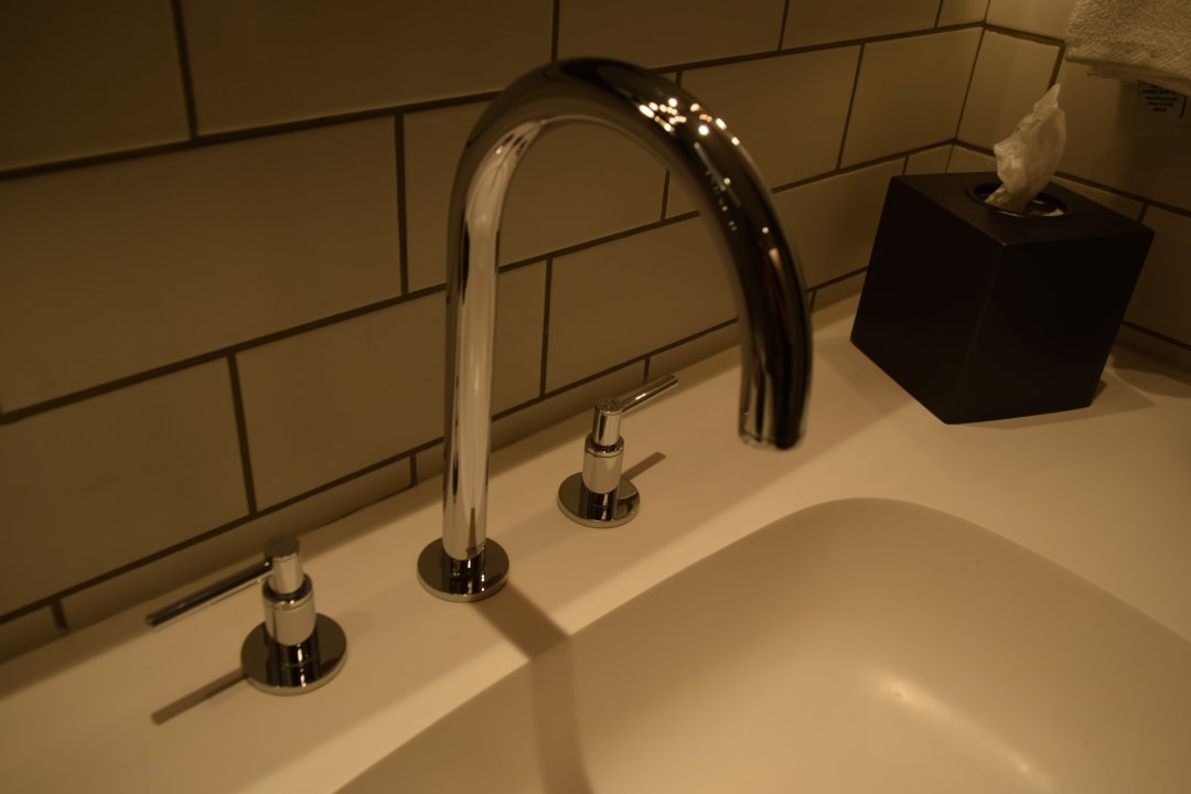 Zimmer The WB Abu Dhabi, Curio Collection By Hilton