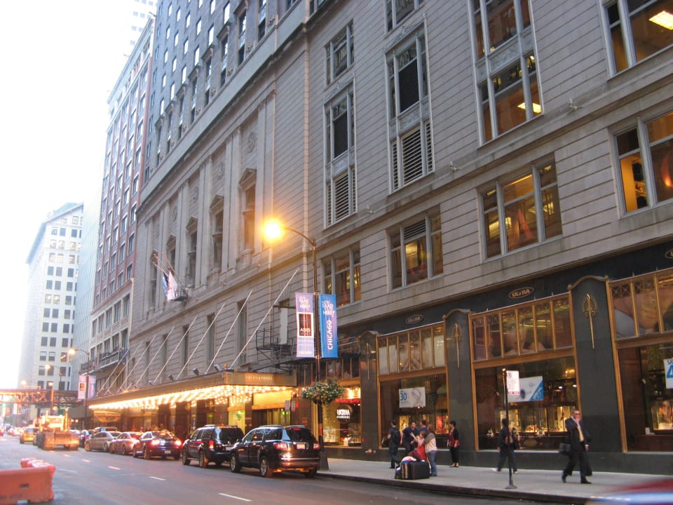 Palmer House Hilton in Chicago Palmer House A Hilton Hotel